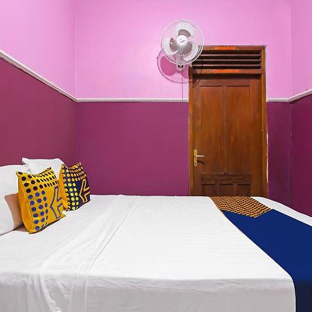 Spot On 91911 Rejeki Homestay Syariah Malioboro 日惹 外观 照片